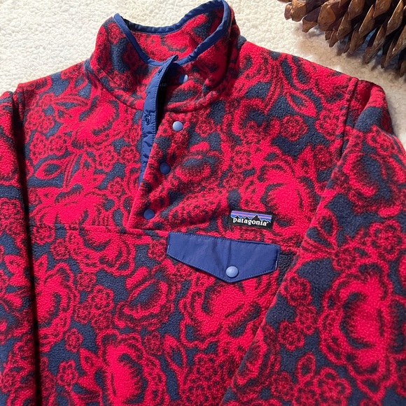 Patagonia Synchilla Snap-T Fleece Pullover in Red Lotus - Picture 6 of 9
